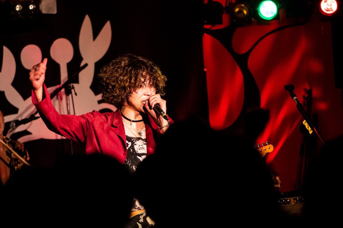 VirginCrabBand's tweet photo. https://t.co/DyWBIxCpRX