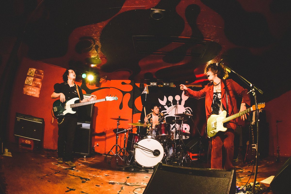 VirginCrabBand's tweet photo. https://t.co/jzSVRVx1BO