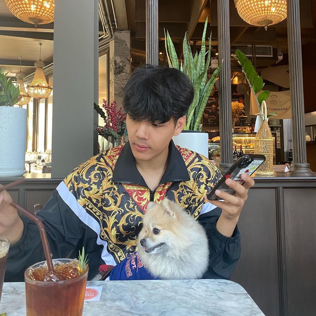 Kosan993206171's tweet photo. หนูมาคาเฟ่ค้าา🥰🥰🥰 #นิกกี้ก้อย https://t.co/v8dEp9tU9u