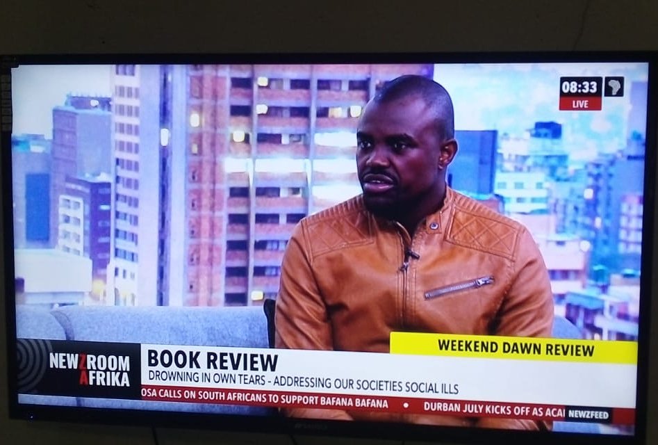 southafricandly's tweet photo. My journey has not been a smooth one but it is worth being celebrated....
#BooksBooksBooks 

Get all 4 books for only R750 + FREE delivery nationwide...081 7077 062 https://t.co/XwjnXdhCpY