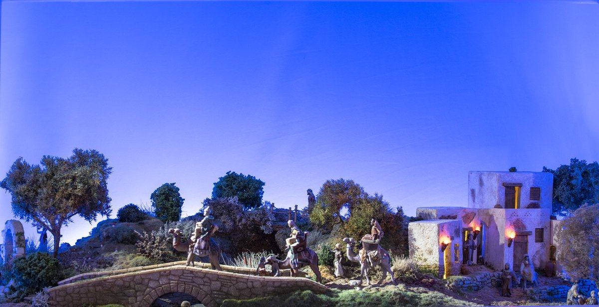 PalacioGolfines's tweet photo. Los reyes magos de nuestra exposición internacional #InExcelsis ya están preparados para esta larga noche de trabajo 🎁🎁
¡Ven a conocerlos antes de que se vayan a repartir los regalos!
#Cáceres #ReyesMagos https://t.co/2IIHTU4s9v
