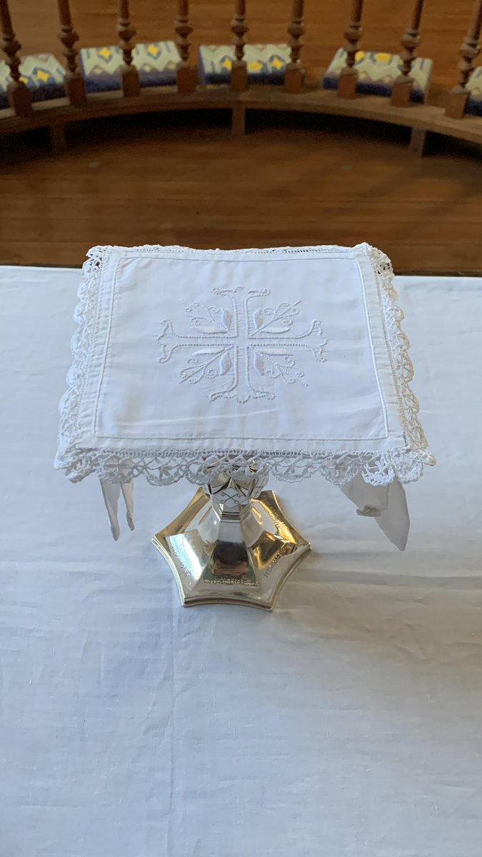 Preparing for the Eucharist. Is it right to have a favourite pall?