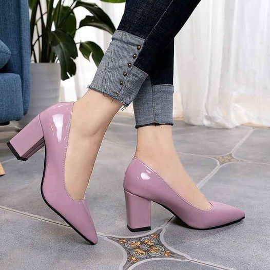 Emmaculateemb's tweet photo. Ladies Mali kali ya hii mwaka ni hii
Ngara waseme ukupiga sherehe
Size 37-43
Call or Whatsapp 0790601701
#GuardianAngel 
#LetKFC
#Eldoret
#WomenforRuto
#EstherMusila
@Guardian angalau ungebuiya @estherMusila hii Mali Safi. https://t.co/1LGI5Nn2gI