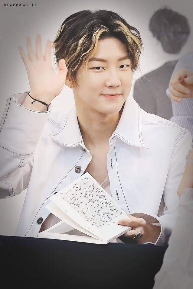 #HOONY #이승훈 #WINNER #위너 <a href="/yginnercircle/">OFFICIAL INNER CIRCLE</a> <a href="/yg_winnercity/">WINNER</a> <a href="/official_hoony_/">official_hoony_</a> 위너 이승훈