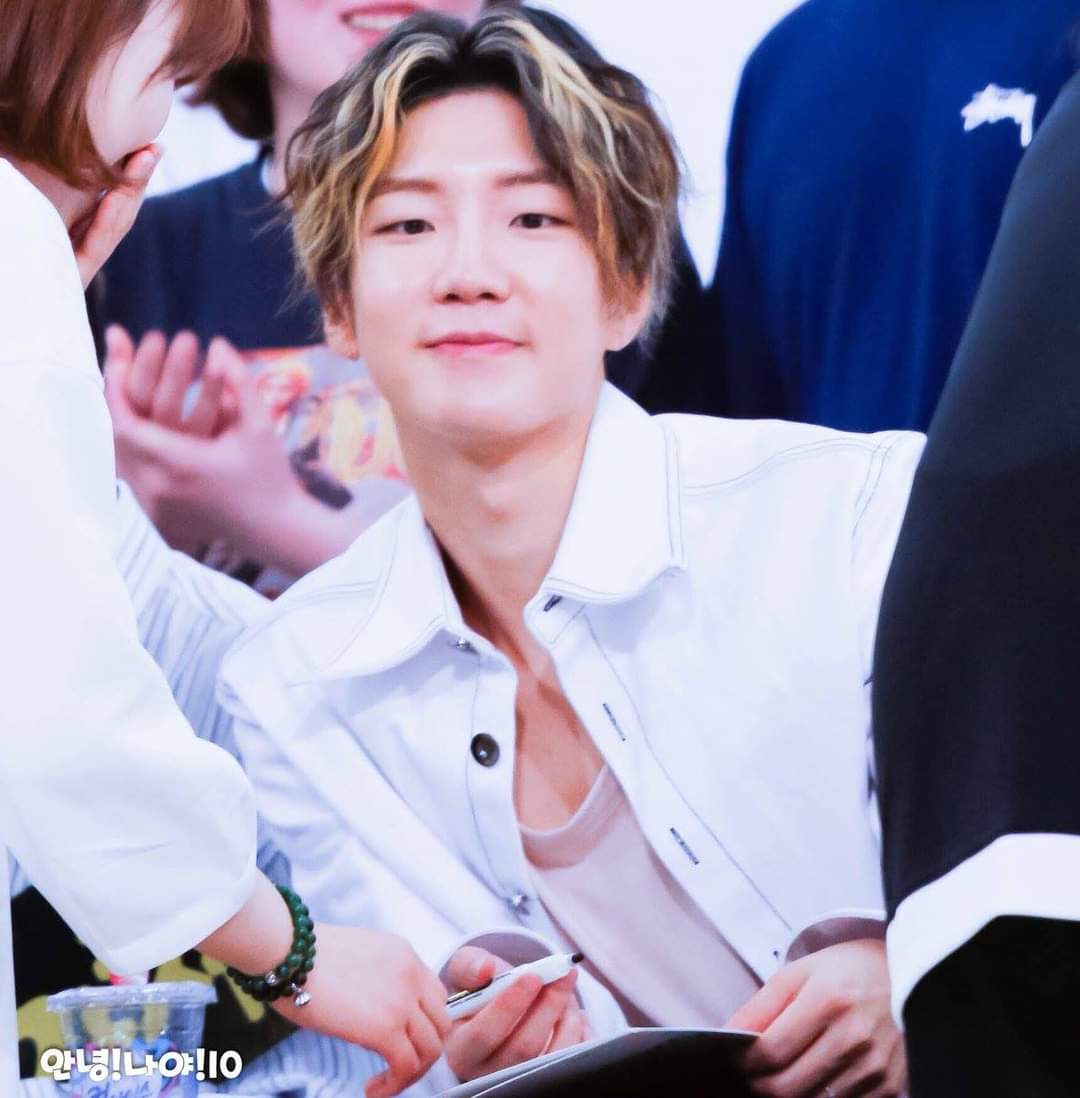 LSH_contents's tweet photo. #HOONY #이승훈 #WINNER #위너 @yginnercircle @yg_winnercity @official_hoony_ 위너 이승훈 https://t.co/zntgPaLHhk