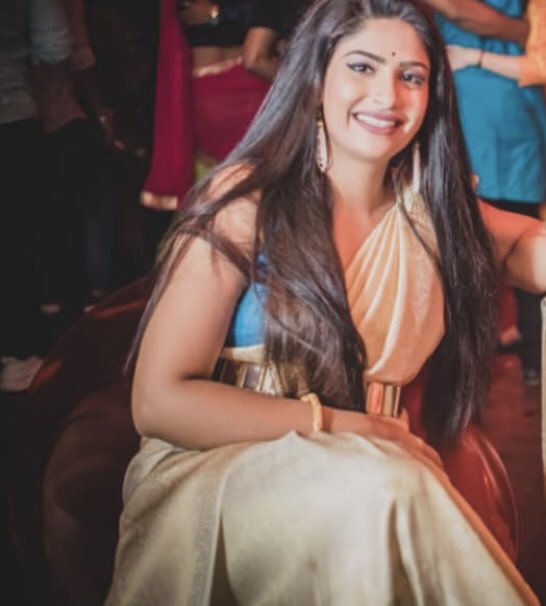 Hey Guys …… plz show your love support Retweet #f4f #feminism #feminist #Feminism #follow #Follow4FollowBack #followme #girls #lesbian #lesbians #lgbqt #LGBTQ #RETWEEET #shemale #shemalebeauty #trans #transsexual