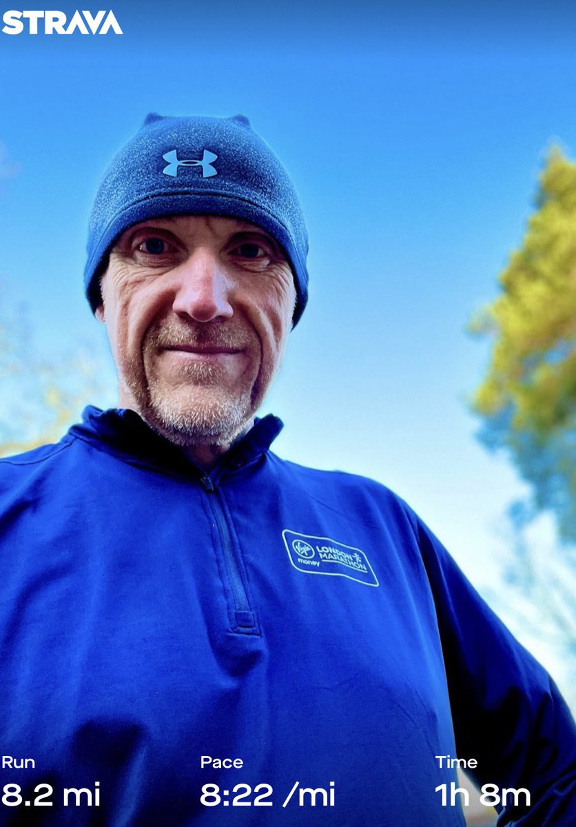 LeeSPerry's tweet photo. Blue skies, fresh air. Just keep showing up every day and giving it what you have. You can do more than that 👍🏼🏃🏼‍♂️👊🏼 #running #run #training #showup #progress https://t.co/QkloChLwNw