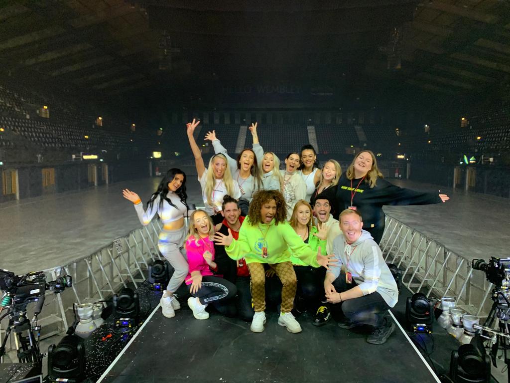 Throwback to performing at Wembley with <a href="/robbiewilliams/">Robbie Williams</a> in 2019 🔥