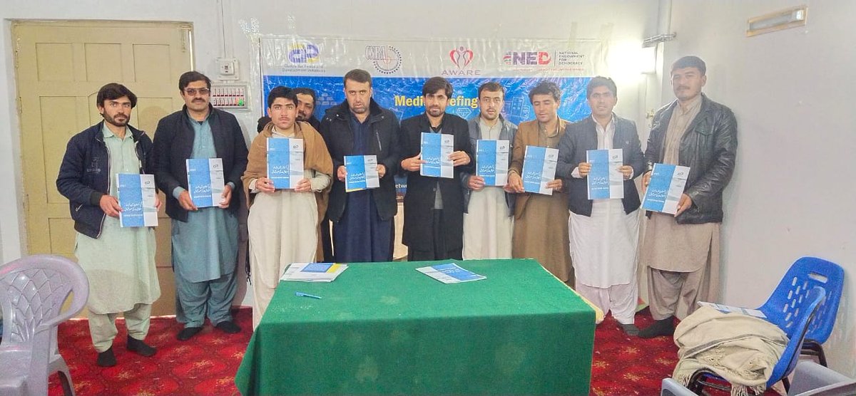 Aware_Pk's tweet photo. CPDI  launched a second report on the state of budget transparency in Pakistan. To share the report recommendations with print and electronic media at the district level CNBA( AWARE) partners are organizing media briefings at Press Clubs across the Province. https://t.co/6vivv4s3lA