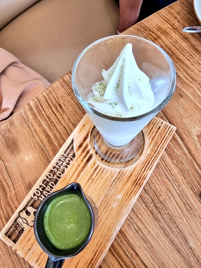 triplepreview's tweet photo. ยกของดีจากเชียงใหม่ มาให้ได้ลอง ร้านของหวานไอศครีมนมฮอกไกโด #SofutoCream แรงบันดาลใจจากญี่ปุ่น และแซนวิชชีสยืด volcano อยู่ในโซนเดียวกัน
Sofuto Cream เจ้มจ้น ทุกรายการ จัดให้เยอะ คุ้มค่าดี
📌 The Forth ศาลายา
#TriplePreview #รีวิวคาเฟ่นครปฐม @Kin24hrs https://t.co/RyyKWCmd7a