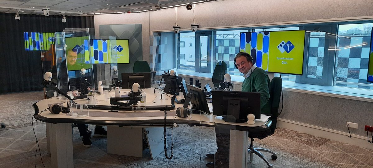 inretail's tweet photo. Udo Delfgou sluit aan bij @NPORadio1. "De winkels moeten open". #veiligopen #winkelsmoetenopen #samensterk https://t.co/wVsM4rVMLo