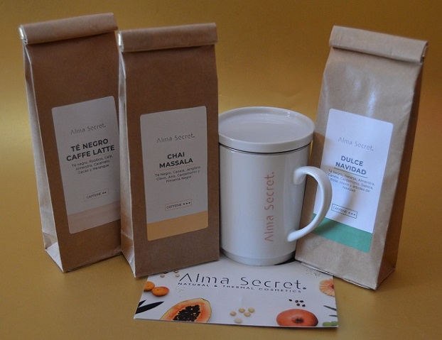 ¡Hola chicas! Hoy en mi blog os presento tres riquísimas infusiones de <a href="/almasecret_es/">Alma Secret</a>, basadas en el té negro de Hunan: Dulce Navidad, Chai Massala y Té Negro Caffe Latte. 

cosmeticaaccion.blogspot.com/2022/01/disfru…