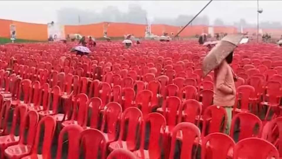 HarpalCheemaMLA's tweet photo. People of Punjab unwelcome @narendramodi. Poor turnout urges PM to return back without attending the rally. Punjab has clearly rejected the BJP+Punjab Lok Congress+ others front. Security lapse is just an excuse. https://t.co/9aaDrco631