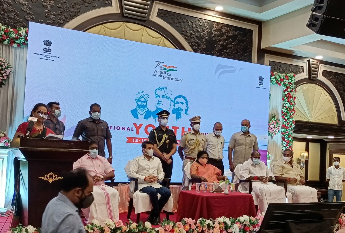NYF2022's tweet photo. Hon. Minister @YASMinistry Shri @ianuragthakur and Hon. @LGov_Puducherry @DrTamilisaiGuv launched the Logo and mascot of 25th #NationalYouthFestival 2022 , today, at #Puducherry. 

Theme for #NYF2022 is " सक्षम युवा, सशक्त युवा " .

Here are some glimpses 📸 https://t.co/2UVyeeVEay