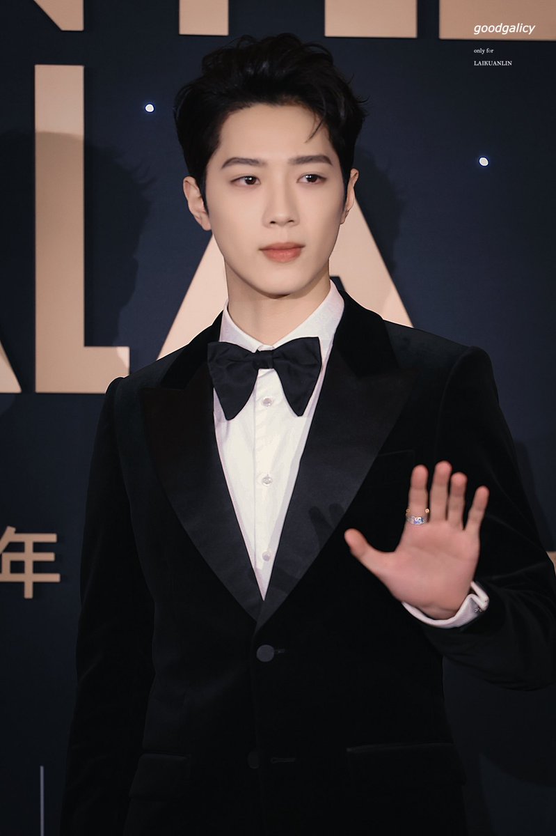 GL_follower's tweet photo. 220105 Esquire GENTLE GALA red carpet 
#LAIKUANLIN #라이관린 #赖冠霖 https://t.co/6FivNj62X3