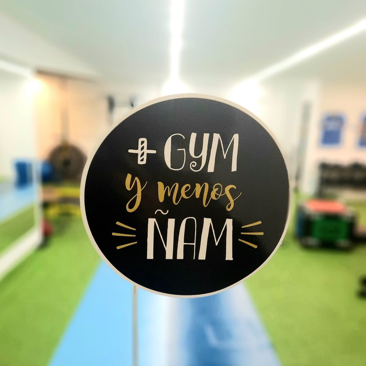 Se acaban las #Navidades, los banquetes, el #roscón y empiezan los buenos propósitos.

Haz que este año se cumplan, confiando en #profisionales

#CuidateyDisfruta
#EntrenamientoPersonal #BuenosPropositos #AñoNuevoVidaNueva #Reyes #SusMajestades #Baltasar #RosconDeReyes #Boadilla