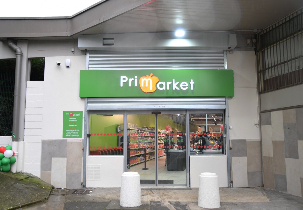 longjumeau's tweet photo. 🏪 Nouveau commerce | #Longjumeau
🛍 La superette #PriMarket de Longjumeau a ouvert ses portes le mardi 28 décembre dernier. Découvrez-y vite un large choix de denrées alimentaires, situé au centre commercial des Coteaux (Rue du Dr.Roux) ! https://t.co/0A88fF6Irj