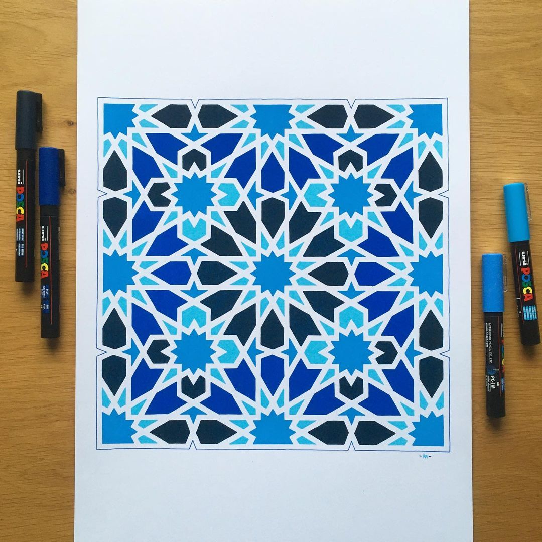 poscauk's tweet photo. Mesmerizing mosaic pattern, love the different shades of blues @avdsterren ! 💙 📘 🚙

 #POSCApattern #POSCApatterndesign #PatternDesign #Pattern #Patterns #Floral #Botanical #Flowers #Leaf #prettypattern https://t.co/u5VLhixepM
