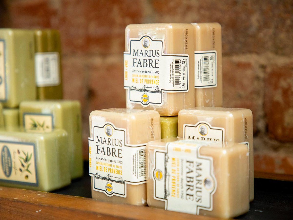 ToonsBridge's tweet photo. Marius Fabre soaps are made solely from vegetable & olive oil with no preservatives or artificial colouring. They are much more economical and environmentally-friendly than shower gel. π
Available to purchase in our shops β¨
#mariusfabre #liquidsoaps #naturalsoap https://t.co/xV6ceccDfP