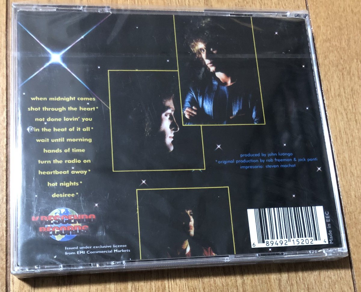 soto2112pta575's tweet photo. 今日はアメリカの「SURGIN'」の1985年リリースの1st「WHEN MIDNIGHT COMES」を紹介。

BON JOVIのShot Through The Heartを共作したことで有名なジャック・ポンティ率いるSURGIN'が唯一残したアルバム。
2014年のCD化に伴い購入。

初期のBON JOVIが好きな人なら間違いなく気にいるはず❗️

#SURGIN https://t.co/YxpLrGGu3T