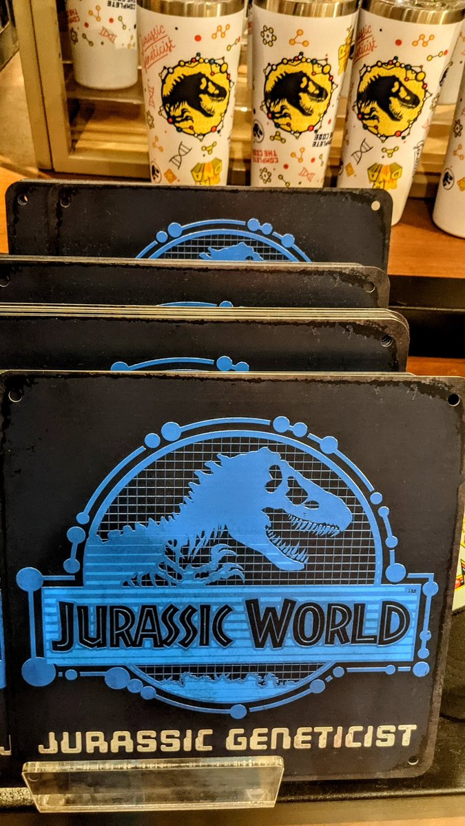 FrontRowThrills's tweet photo. Get Jurassic over here and play some chess. This one has more teeth🦖
@UniversalORL
@JurassicWorld #orlando #Florida #dinosaurs #JurassicPark #JurassicWorld #merch #game #Chess #moreteeth #dinosaur https://t.co/M9WchNRu2a