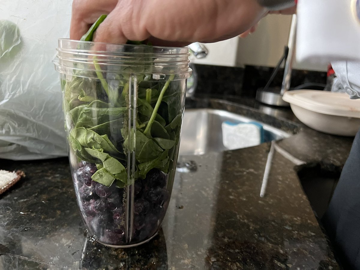r_atcheson's tweet photo. Multi-tasking as @NYCMayor means conference calls alongside smoothie-making. It’s about getting stuff done. https://t.co/E7tPZLbLYo