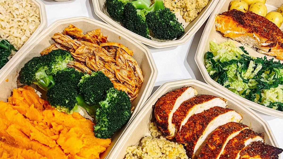 Launch of The Prep Stop!🚀
The Prep Stop is a fresh meal delivery service that helps people eat their way to a healthy lifestyle.

The new business, based in Ulverston at The Lakeland Kitchen, enjoyed a bumper first day in business.

Read more here > 32west.co.uk/2022/01/05/new…