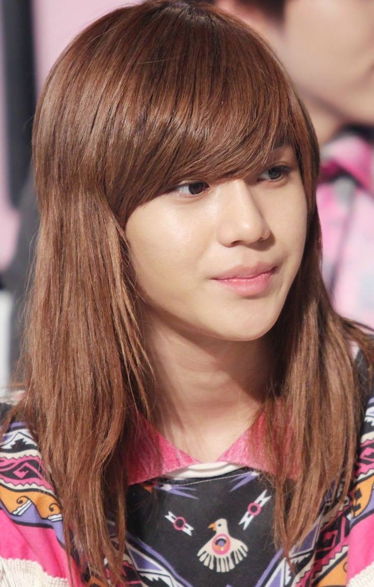 bbangzi0804's tweet photo. 2012년                                    2021년 https://t.co/LinjRLzFrR