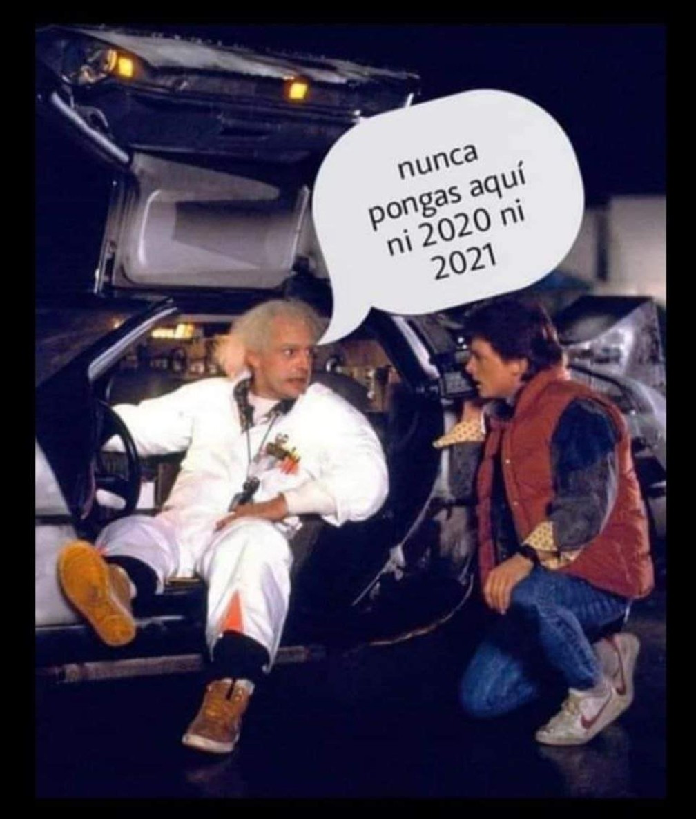 Rmocholi1972's tweet photo. Pues ahora que caigo, esta escena no la recordaba 🤔😅🕒 Nada, que debió ser una toma eliminada en el montaje final. Años prohibidos #ReturnToTheFuture https://t.co/E08HS52mYk