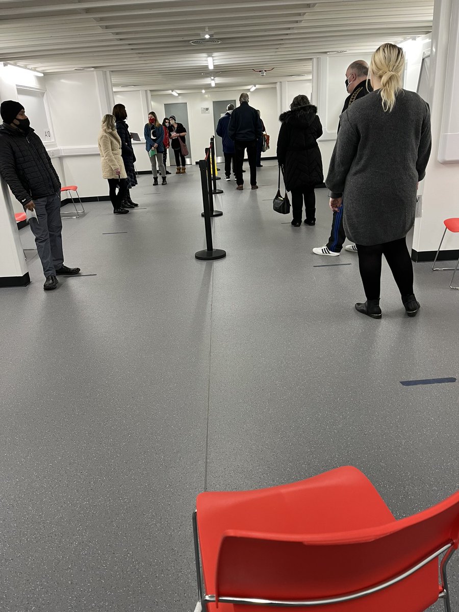 Holly Louise Price tweet media