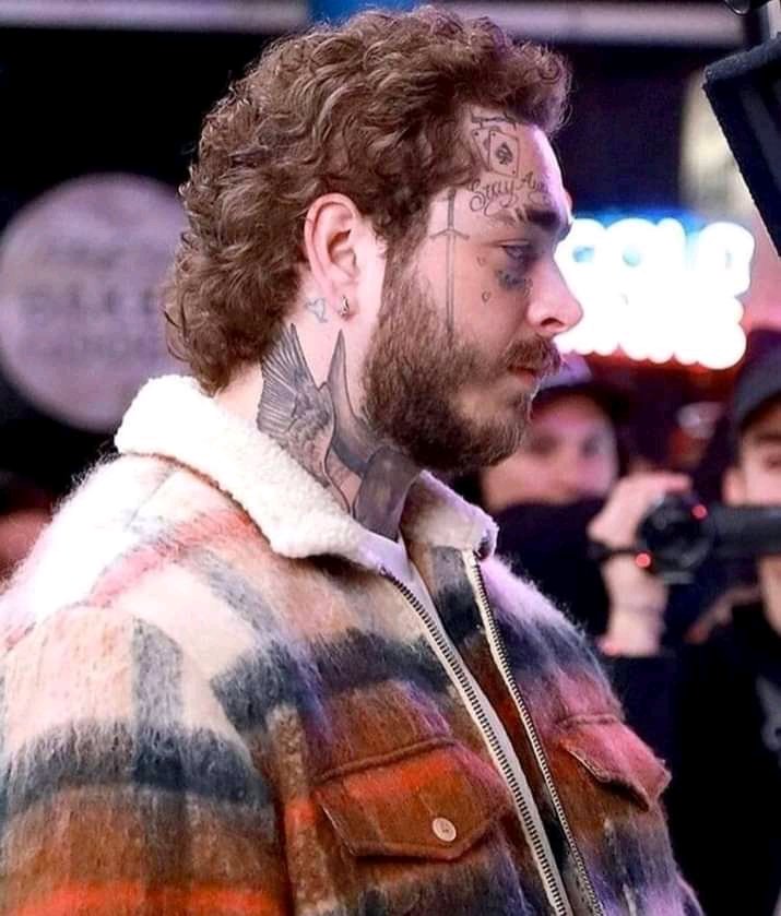 PostBliss's tweet photo. HE IS THE REASON  I FELL IN LOVE WITH MUSIC 🖤 https://t.co/jr76kfSPXN