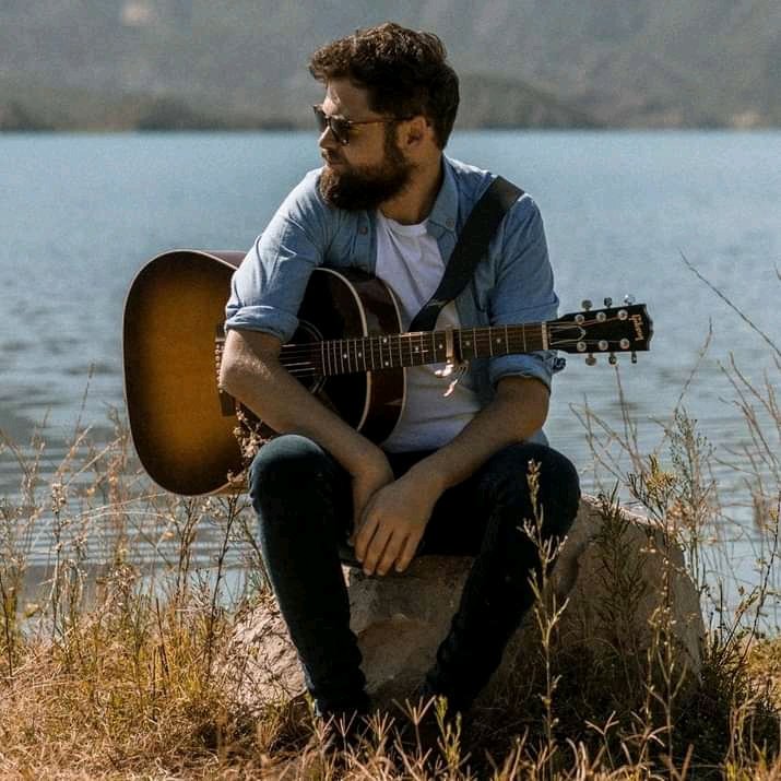 PostBliss's tweet photo. THE COOLEST GUY EVER 🖤 https://t.co/2NSDgTLOxQ