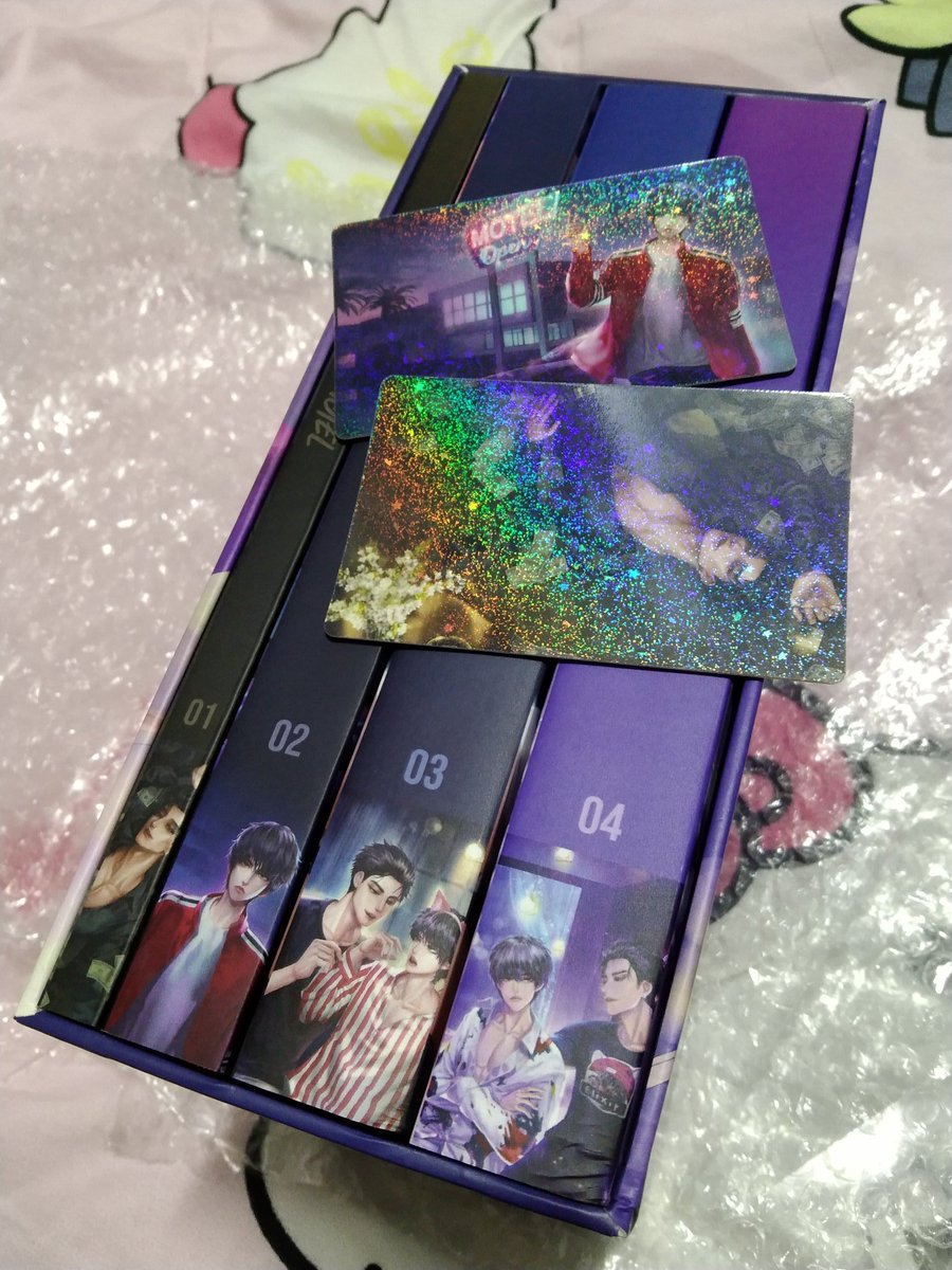 Crescentblue4's tweet photo. ได้รับหนังสือทั้งหมดแล้วเรียบร้อยนะคะ
แพ็กบับเบิ้ลห่อมาดีมากจริงๆค่ะ  😁
ขอบคุณสำหรับของขวัญปีใหม่นี้ และ สวัสดีปีใหม่กะคุณ @Barcode_gstz  ด้วยเช่นกันนะคะ ขอให้ปีนี้มีแต่เรื่องราวดีๆเข้ามานะคะ ☺️
😺 ทั้งคุณลูกค้า แมวน้อย และของแถมน่ารักมากๆเลยค่ะ 
#โมเต็ลร้ายรัก https://t.co/rEF6Xk18MU