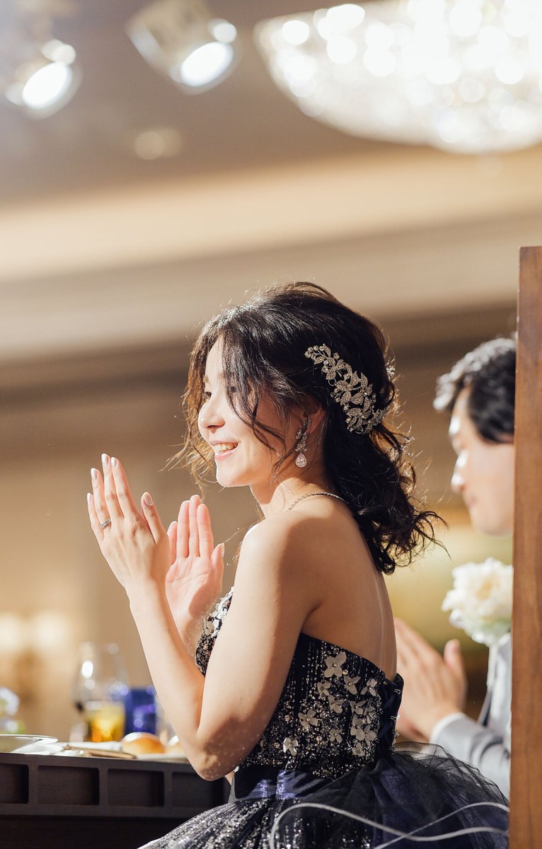 1210marusuke's tweet photo. 結婚式のデータ来た！
(遅いなーって思ったらメール受信できてなかっただけだった笑)

前撮りのカメラマンさん空いてなくて、そのまま指名してなくて不安だったけど、いい感じに撮ってくれてた(´ω`)

しかし、二の腕よ(。>д<) https://t.co/tppFgVboIN
