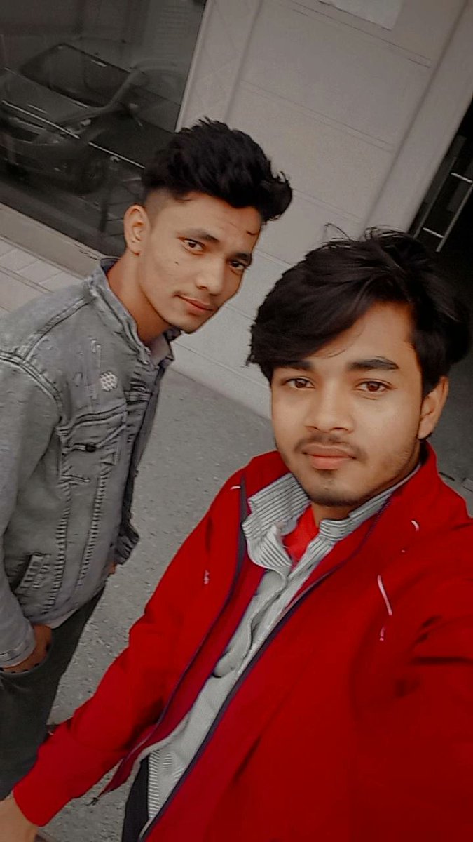IShaikh277's tweet photo. IShaikh277 @faizbaloch_07 @Mr_Faisal_07S @__riyaz__aly  @akshaykumar #keepgoing #keeploving #islamshaikh277 #picsttayl #fation https://t.co/pyIXtKrui6