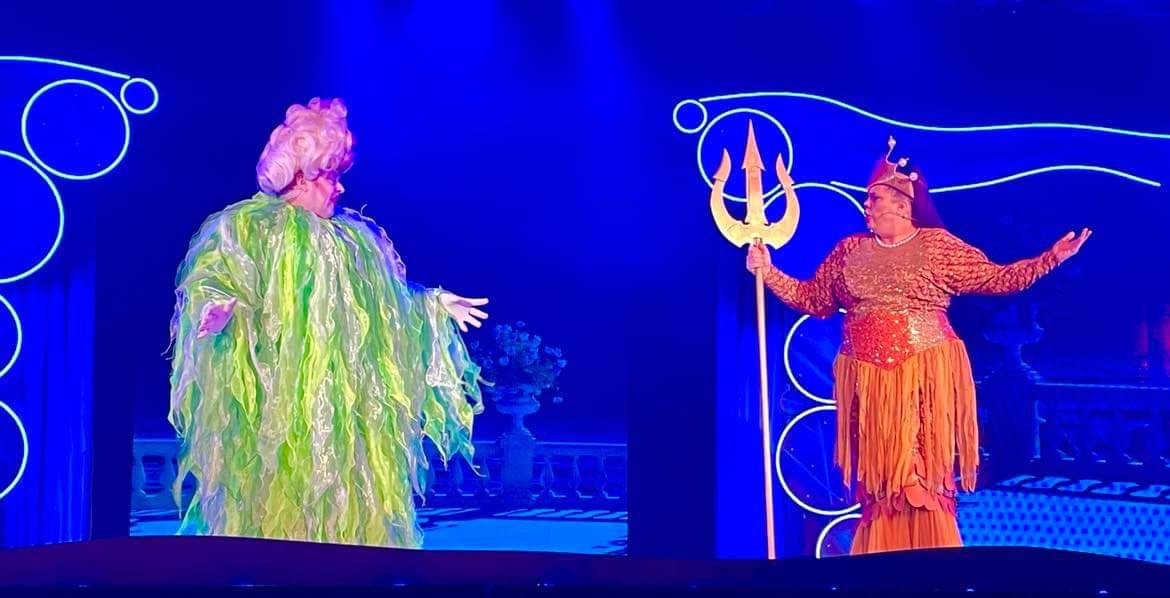 lesleyrosslyric's tweet photo. 2020 - Managed a week of Little Mermaid performances B4 lockdown
2021 - Lost a week of Little Mermaid performances to COVID Isolation
Basically did a full Xmas run over 2 years
Have had a ball under the sea @Butlins #Bognor
Goodbye Octavia, it's been fun!
#WelshDame
#Fablass https://t.co/d54QVVrWvr