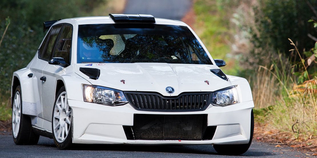 MundoRallyes's tweet photo. A pesar de que somos muy fans de las decoraciones, el blanco impoluto en los coches de test nos sigue pareciendo brutal..🤩🔝 https://t.co/1bJbJ7U4AJ