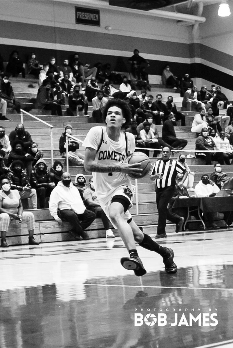 Coach Taylor tweet media