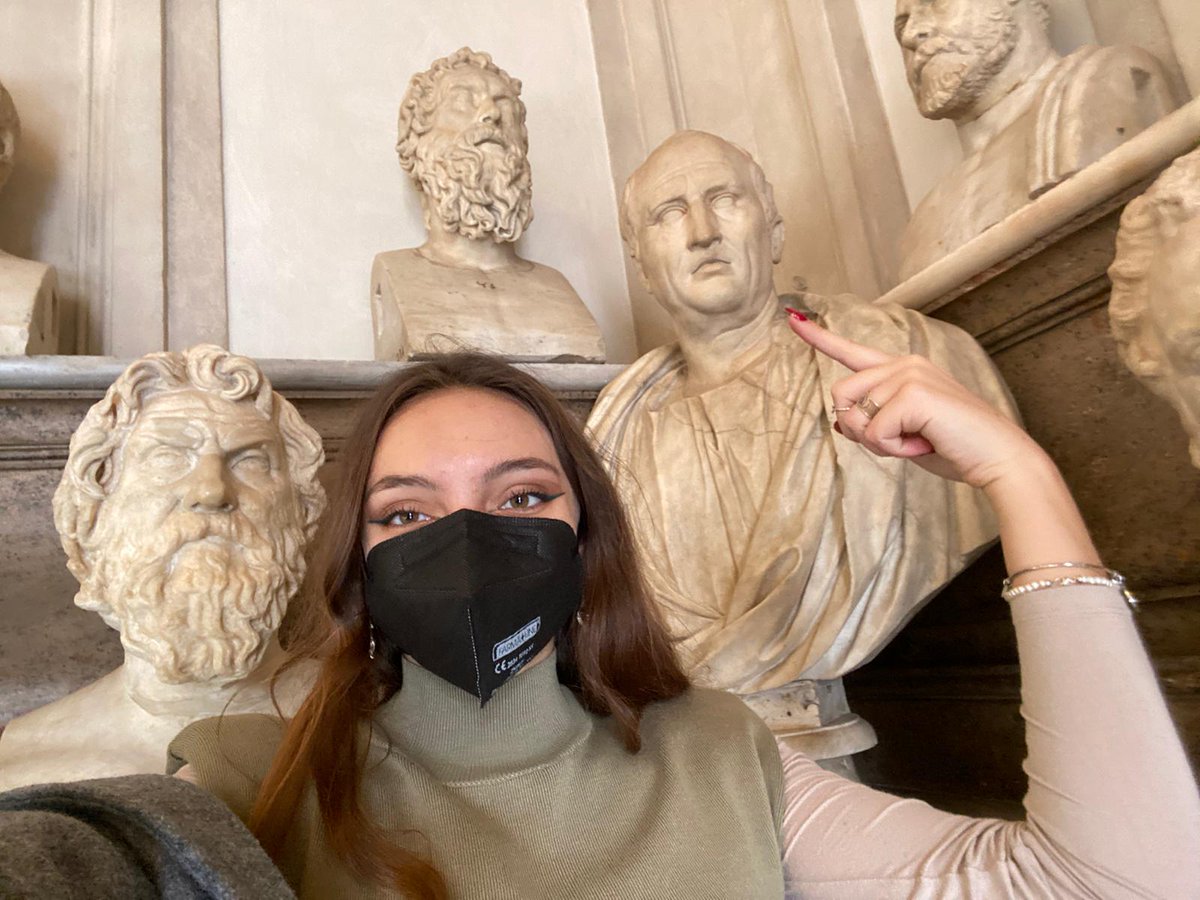 _cicerhoe_'s tweet image. Me and the bestie
#paterpatriae #amiciadaras #optumusconsul #cicero #friendshipgoals