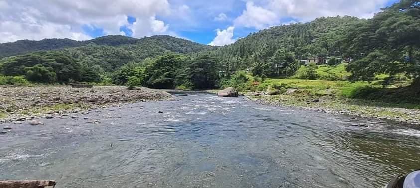 Family trip across the Fiji's highlands scenic trail. Naitasiri, Monasavu through to Tavua. So much beauty so good for the soul.#blessed #family #TeamFiji