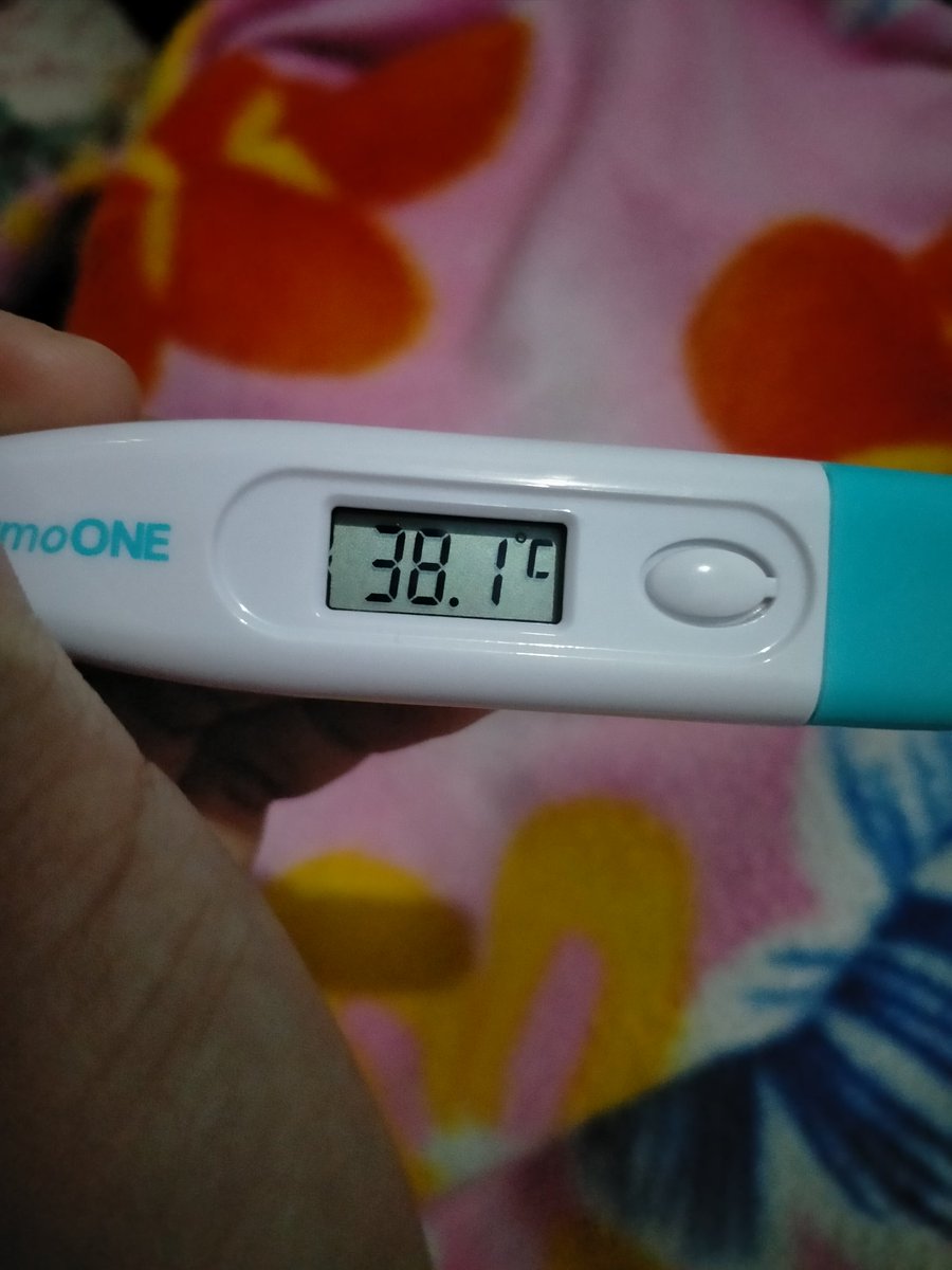 Pertama kali dibuat gabisa tidur sama orang 🤭
Cepet sembuh suami 🤗