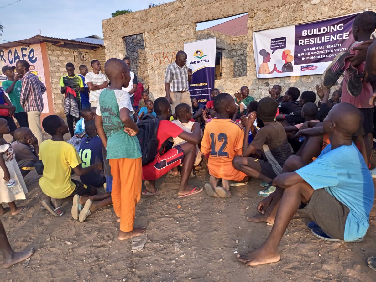 In a bid to enhance partnership with the local duty bearers,<a href="/WeRiseAfrica/">WeRise Africa</a> partnered with the area chief Kajwang in raising awareness on mental health among the youth in his area of jurisdiction. 
#youthmobilize <a href="/gymobilization/">@GYMobilization</a> <a href="/worldywca/">World YWCA</a> <a href="/worldscouting/">World Scouting</a> <a href="/capmhkenya/">Coalition Action for Preventive Mental Health</a> <a href="/ObieroAtiang/">Otieno Obiero</a>
