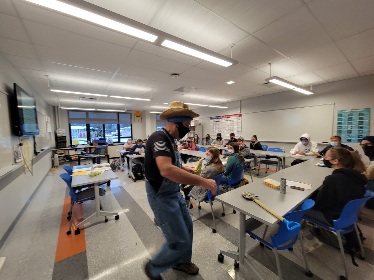 Mr_HammQHS's tweet photo. Mr. Burns dressed up as a farmer for today's lesson! Kids loved it! #qnited #qmitted https://t.co/adVcFC7NAD