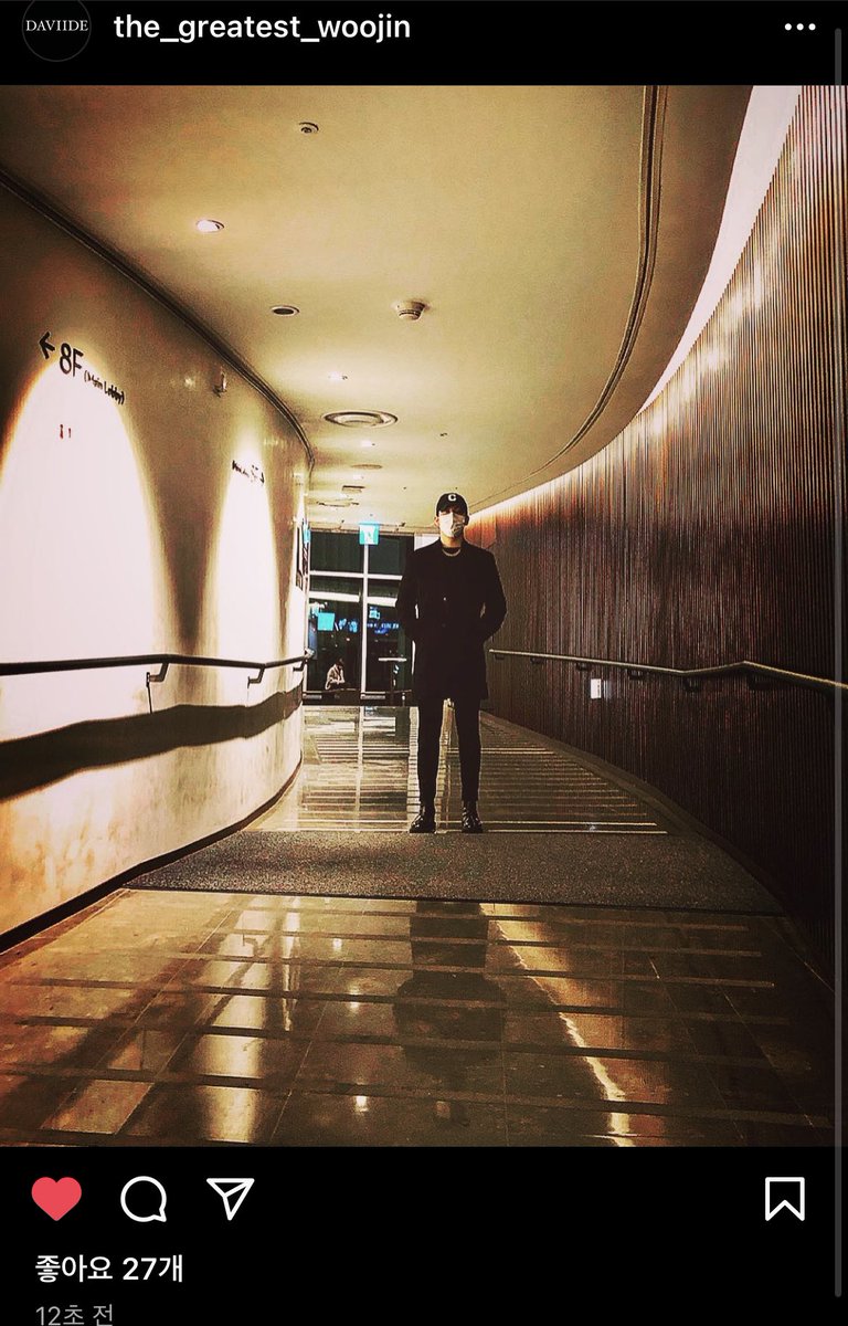 Qui_s_'s tweet photo. 스무살 우진,,, 이제 진짜로 키 이미터 아닌지 https://t.co/jE5LjkYjQl