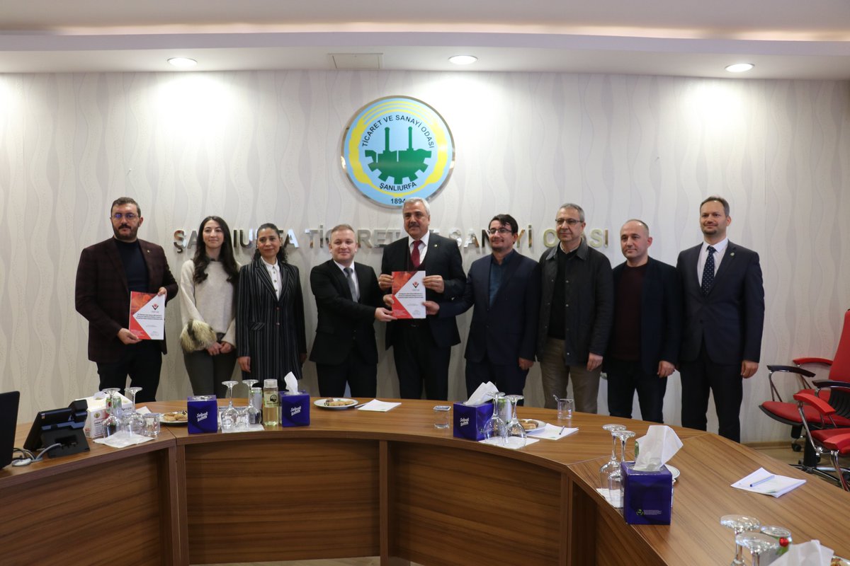 urfanatik_com's tweet photo. ŞUTSO’da TÜBİTAK projesi lansman toplantısı gerçekleştirildi 
https://t.co/wVoav4sWLW 

@iHalilPeltek @EsraSiverekli @HaruzemHarran @metinbaydar63 @komiteleri @suosb63 @ahmetaltun63 @sanliurfatso #SONDAKIKA #Urfa #carsamba https://t.co/LsN7ESk8X8