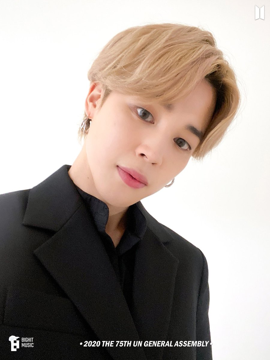 filter_jiminpk's tweet photo. hiii, how are u?? #JIMIN https://t.co/PiWXSps4yS
