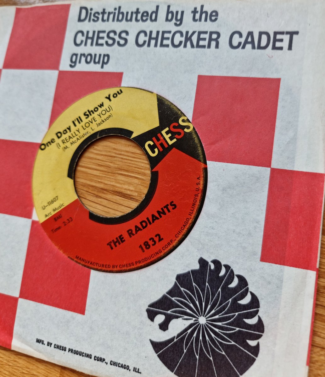 ScottyFmWashy's tweet photo. Putting a few things back on the shelves after the recent all-dayer whilst our lass is out
#PumpUpTheVolume #NorthernSoul #KitchenBoogie #tuesdayvibe
https://t.co/J8KbfZgJk6 https://t.co/IjjXIc0ZXW