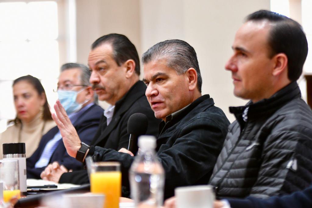 mrikelme's tweet photo. Hoy sostuve una reunión de trabajo con integrantes de mi Gabinete Legal y Ampliado, donde revisamos los proyectos que se tienen para #Coahuila en este 2022. https://t.co/cbMwprThsN