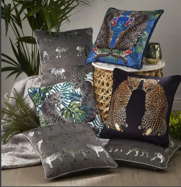 ONeillsDecor's tweet photo. Have you received a voucher or cash to spend on yourself? Why not dress your home with some beautiful cushions or home accessories to add a few special touches after packing away the Christmas Decs?

Visit your closest O’Neill’s Decorating Centre today- https://t.co/NWWNZZvMBH https://t.co/2MYawFB3SS