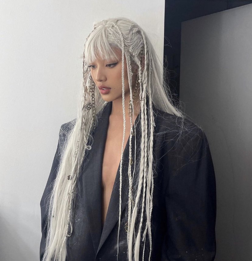 girIvenus's tweet image. 